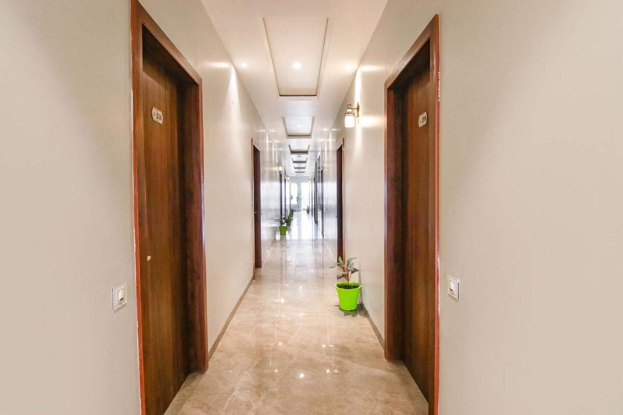 Fabhotel Prime Royal Court Ludhiana Buitenkant foto