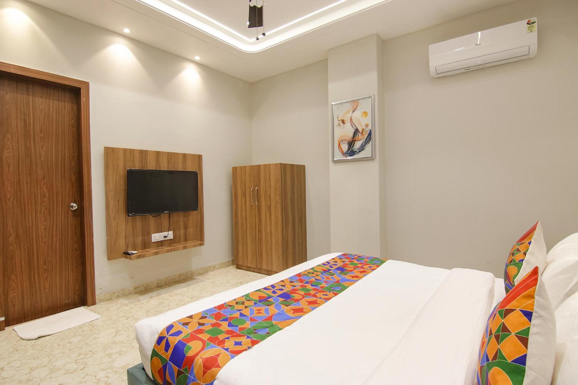Fabhotel Prime Royal Court Ludhiana Buitenkant foto